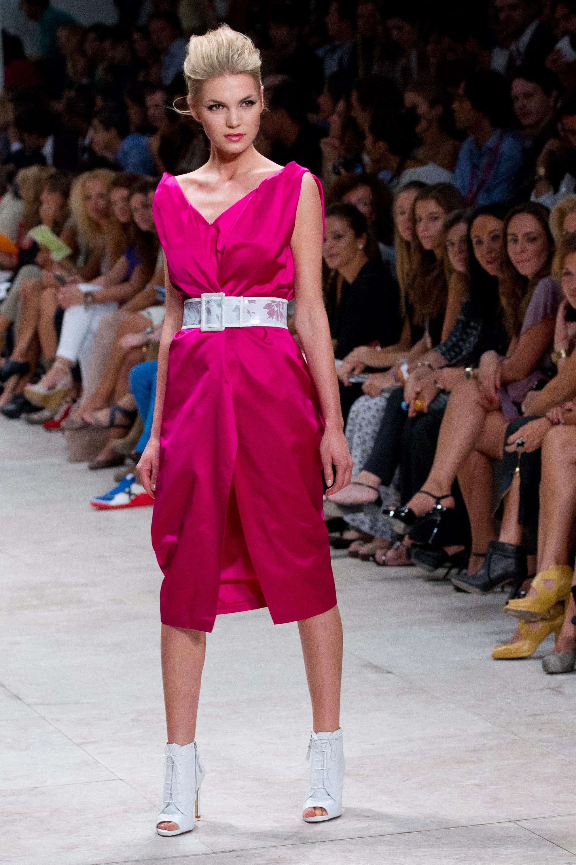 Lisbon Fashion Week Spring Summer 2012 - Ready To Wear - Alves Goncalves - Catwalk- | Picture 97464